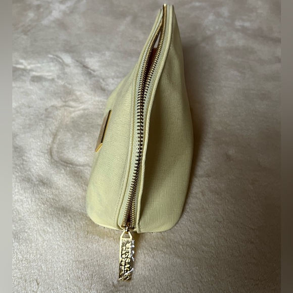 Versace Perfume/Makeup bag - Picture 2 of 4